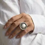 انگشتر ورشو بزرگ