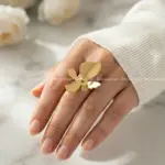 انگشتر استیل گل طلایی
