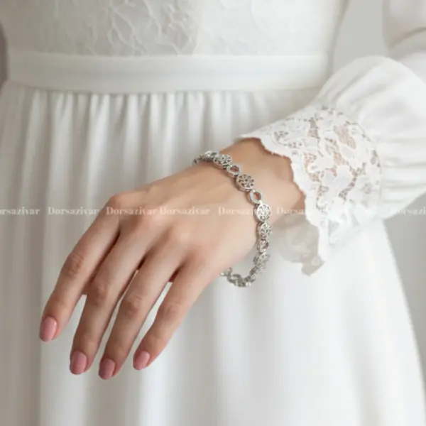 دستبند ورساچه طلاروس