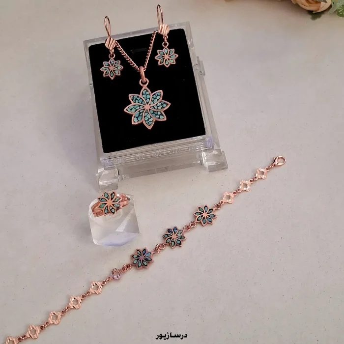 سرویس مس و فیروزه تابناک