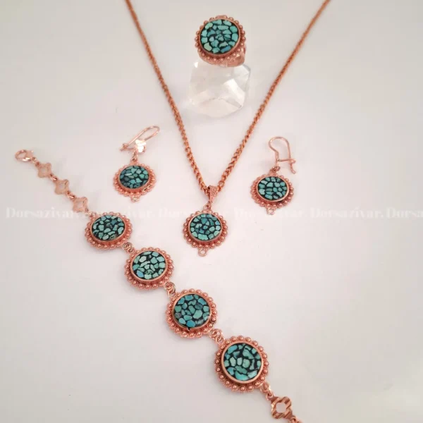 سرویس مس و فیروزه گونش